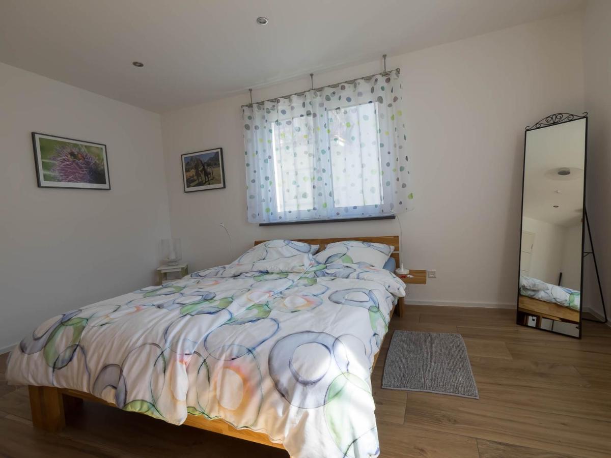 16Lilien Apartmentwohnung Вайблинген Экстерьер фото