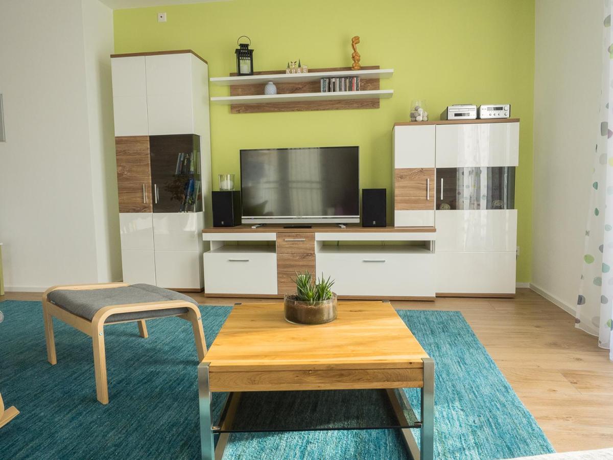 16Lilien Apartmentwohnung Вайблинген Экстерьер фото
